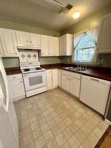524 Beverly Drive, Summerville, SC 29485
