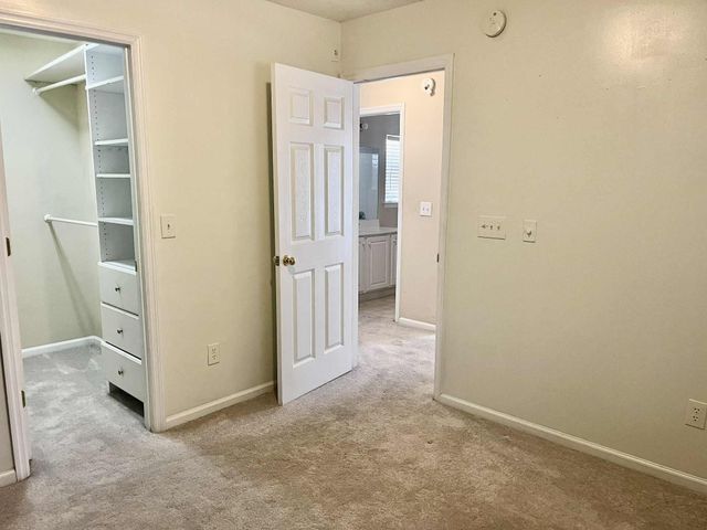 524 Beverly Drive, Summerville, SC 29485