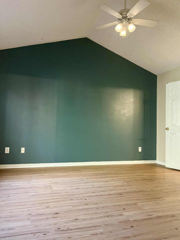 524 Beverly Drive, Summerville, SC 29485