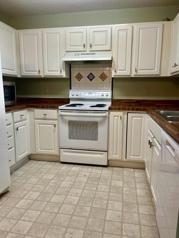 524 Beverly Drive, Summerville, SC 29485