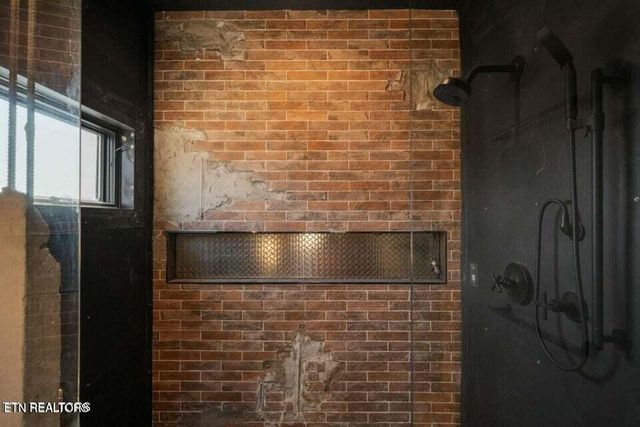 210 Granite Drive Drive, Sevierville, TN 37876