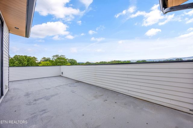 210 Granite Drive Drive, Sevierville, TN 37876