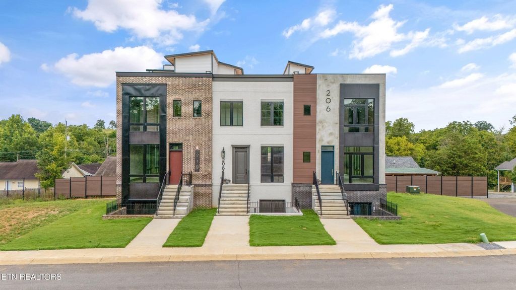 210 Granite Drive Drive, Sevierville, TN 37876