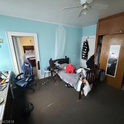 654 N 5Th St, Newark City, NJ 07107