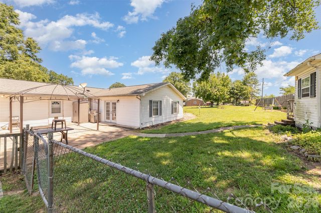 7430 Forney Hill Road, Denver, NC 28037