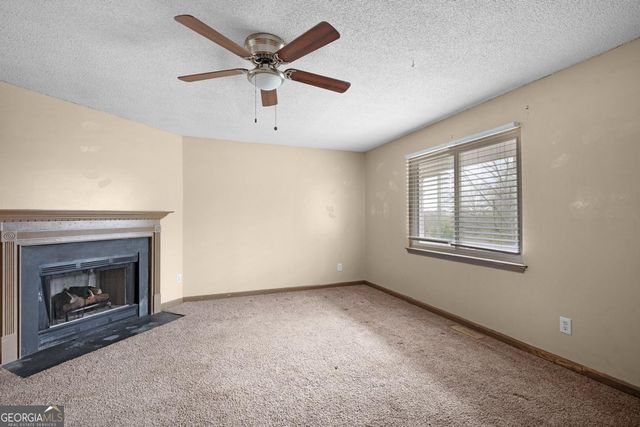 1095 Erwin Hill Church Road SE, Calhoun, GA 30701