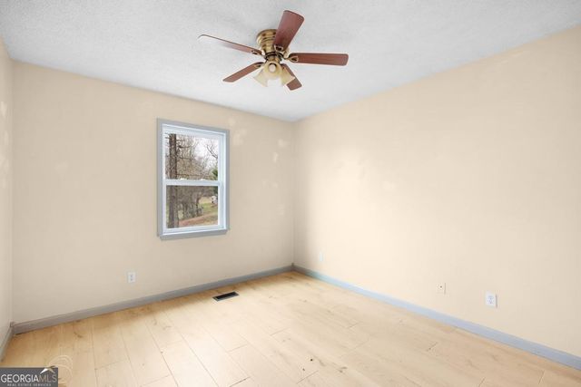 1095 Erwin Hill Church Road SE, Calhoun, GA 30701