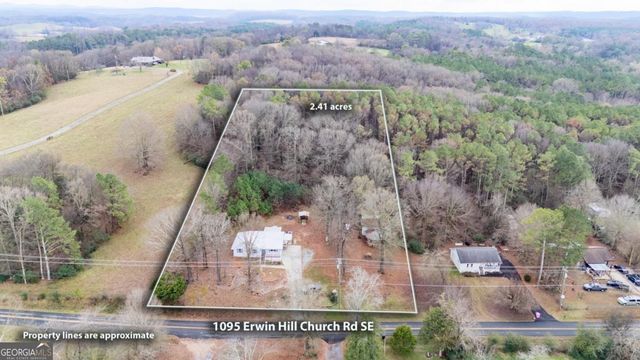 1095 Erwin Hill Church Road SE, Calhoun, GA 30701
