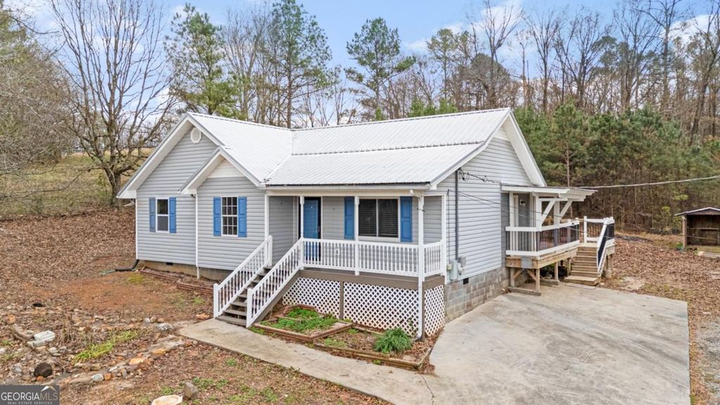 1095 Erwin Hill Church Road SE, Calhoun, GA 30701