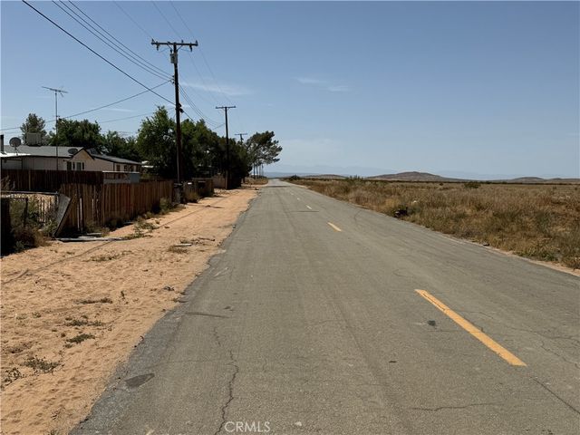 18296 Claymine, Edwards, CA 93523