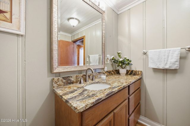 202 W Atlantic Boulevard, Atlantic Beach, NC 28512