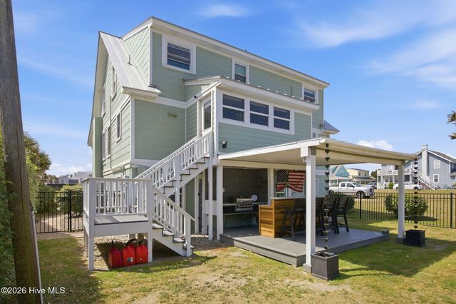 202 W Atlantic Boulevard, Atlantic Beach, NC 28512