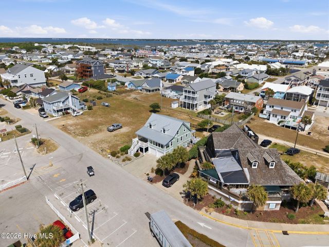 202 W Atlantic Boulevard, Atlantic Beach, NC 28512