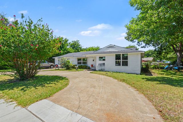 3623 Castle Hills Drive, Dallas, TX 75241