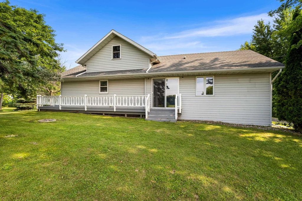 W4344 STATE HWY 114, Hilbert, WI 54129