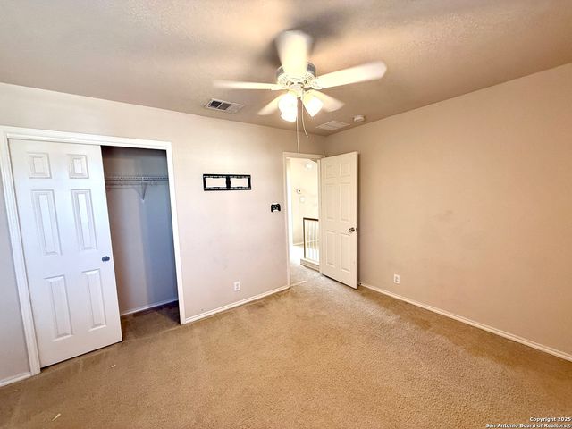 558 Briggs, New Braunfels, TX 78130