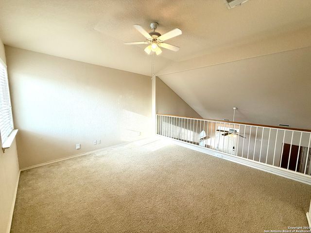 558 Briggs, New Braunfels, TX 78130