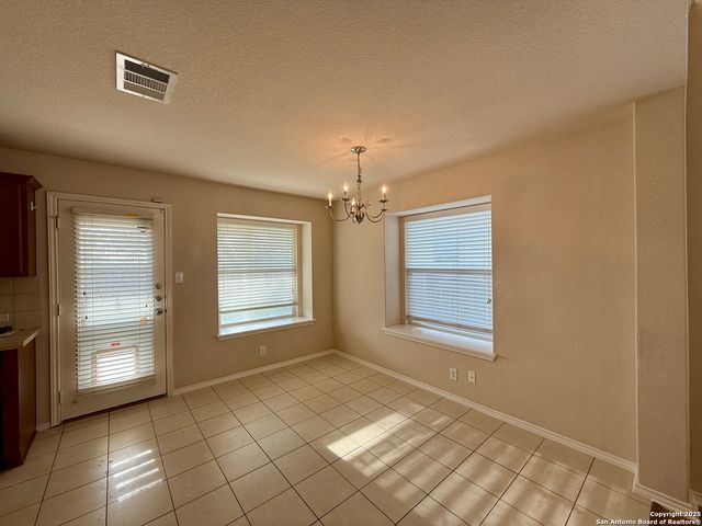 558 Briggs, New Braunfels, TX 78130