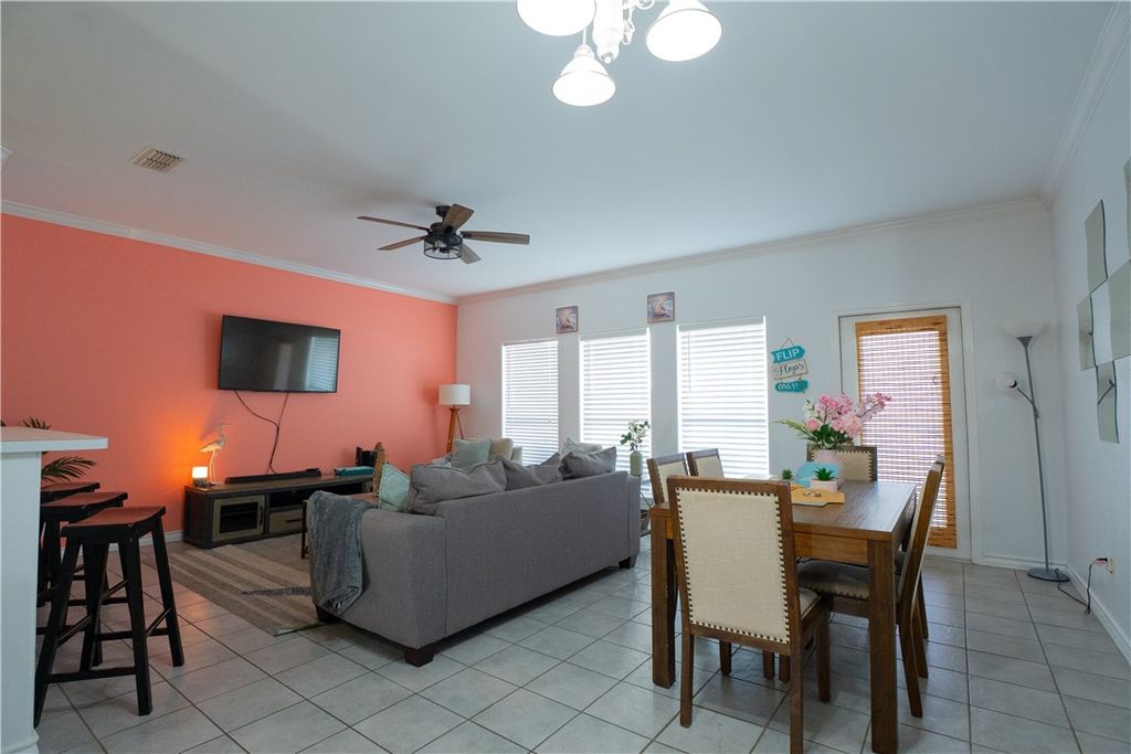15110 Leeward Dr 103, Corpus Christi, TX 78418 — photo 3