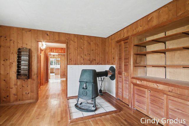 2903 106th Avenue, Trowbridge Twp, MI 49010