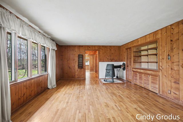 2903 106th Avenue, Trowbridge Twp, MI 49010