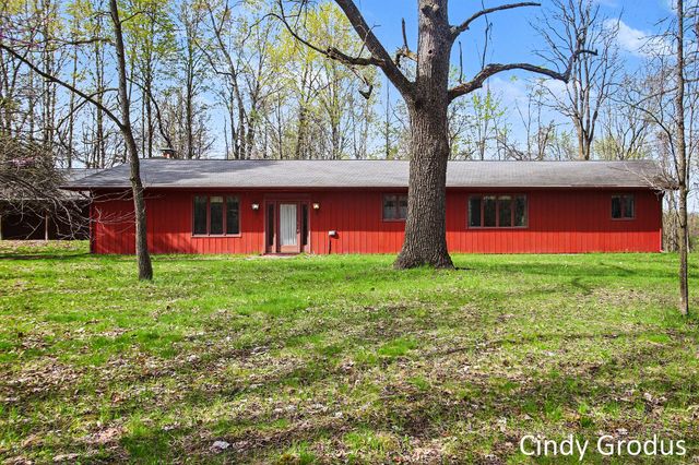 2903 106th Avenue, Trowbridge Twp, MI 49010