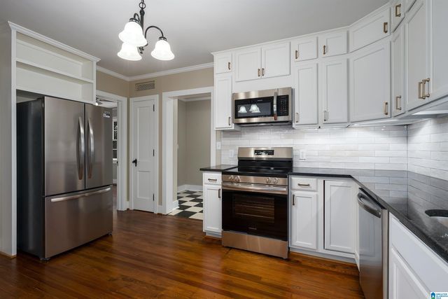 127 MEADOW LANE, Trussville, AL 35173