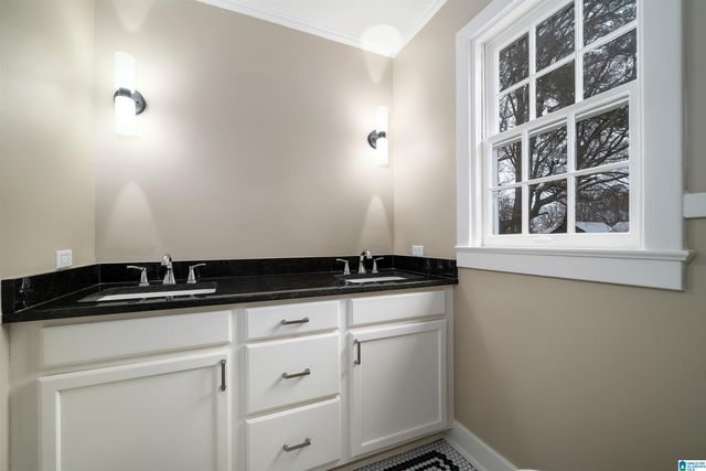 127 MEADOW LANE, Trussville, AL 35173