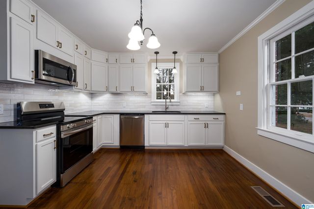 127 MEADOW LANE, Trussville, AL 35173