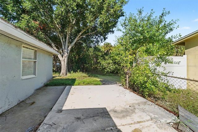 4834 ALVARADO DRIVE, Tampa, FL 33634