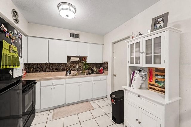 4834 ALVARADO DRIVE, Tampa, FL 33634