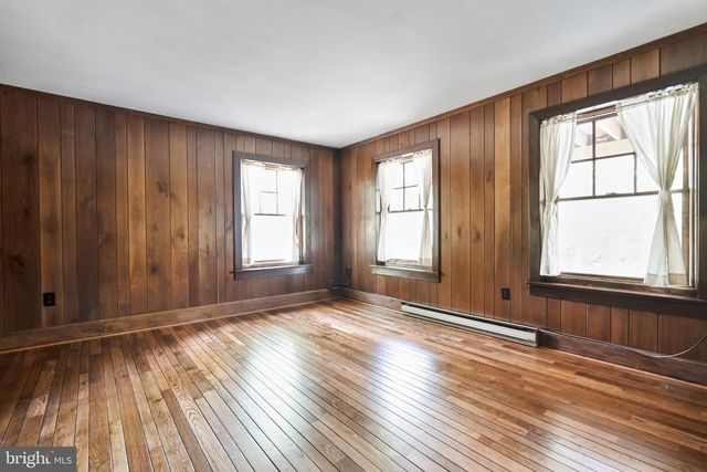 17409 QUEEN ANNE RD, Upper Marlboro, MD 20774