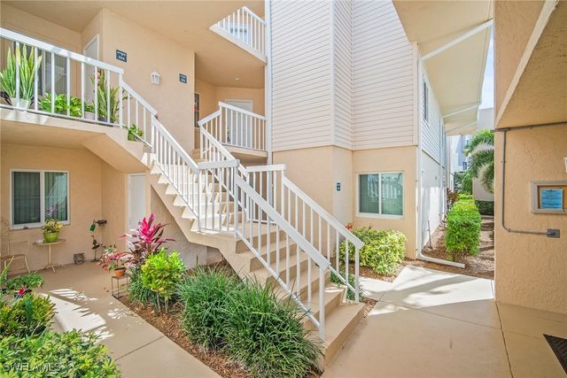 2651 Citrus Lake DR D203, Naples, FL 34109