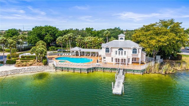 2651 Citrus Lake DR D203, Naples, FL 34109