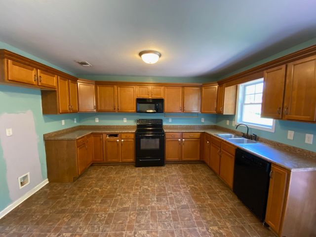 259 Shiloh Rd, Clarksville, TN 37042
