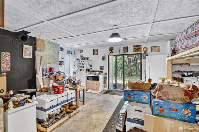 1817 S Baldwin Road, Oxford, MI 48371