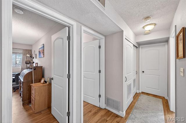 1465 Heritage Landing 102, St Charles, MO 63303
