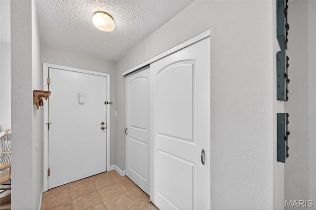 1465 Heritage Landing 102, St Charles, MO 63303