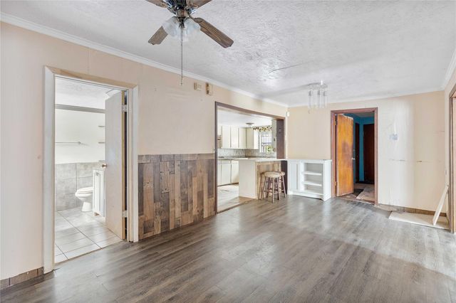 7225 Gonzales Street, Houston, TX 77020