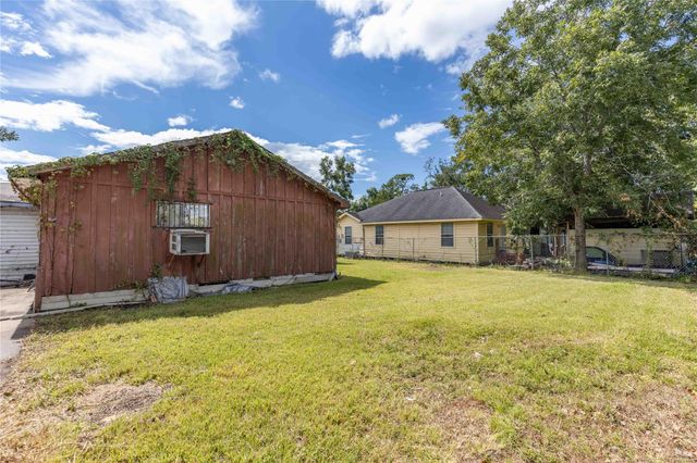 7225 Gonzales Street, Houston, TX 77020
