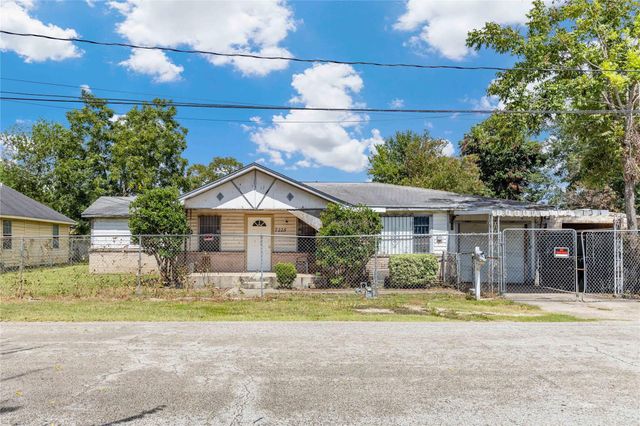 7225 Gonzales Street, Houston, TX 77020