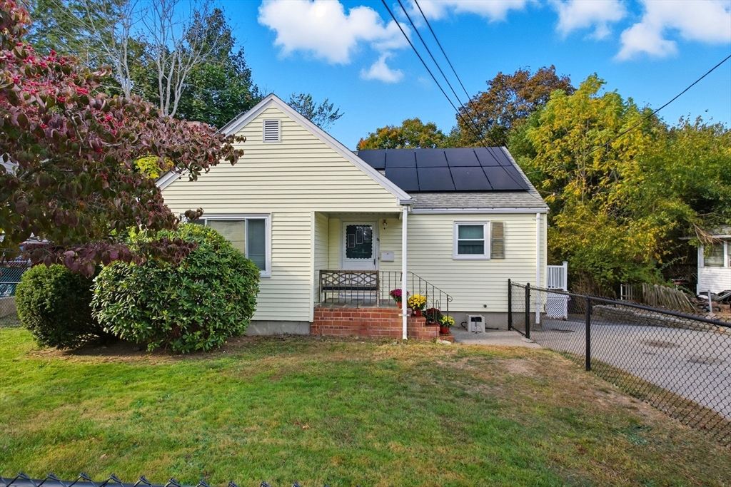 84 Madison St, Weymouth, MA 02189