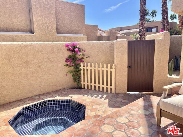 73441 FOXTAIL Lane, Palm Desert, CA 92260