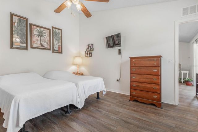 38 LLOYD TRAIL, Palm Coast, FL 32164