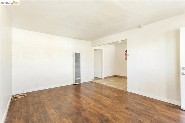 635 E 15Th St, Oakland, CA 94606