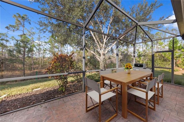 21800 Belvedere LN, Estero, FL 33928