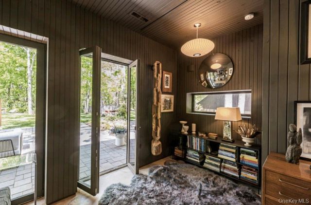 13 Bittersweet Avenue, Hampton Bays, NY 11946