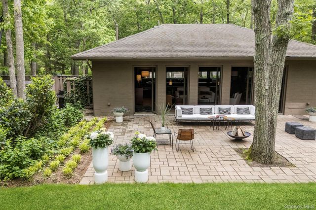 13 Bittersweet Avenue, Hampton Bays, NY 11946