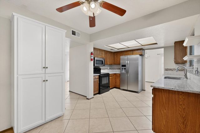 5401 Camino Sandia NE, Albuquerque, NM 87111
