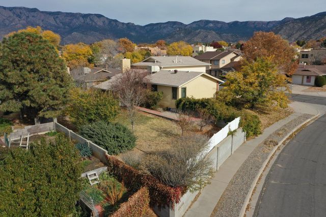 5401 Camino Sandia NE, Albuquerque, NM 87111